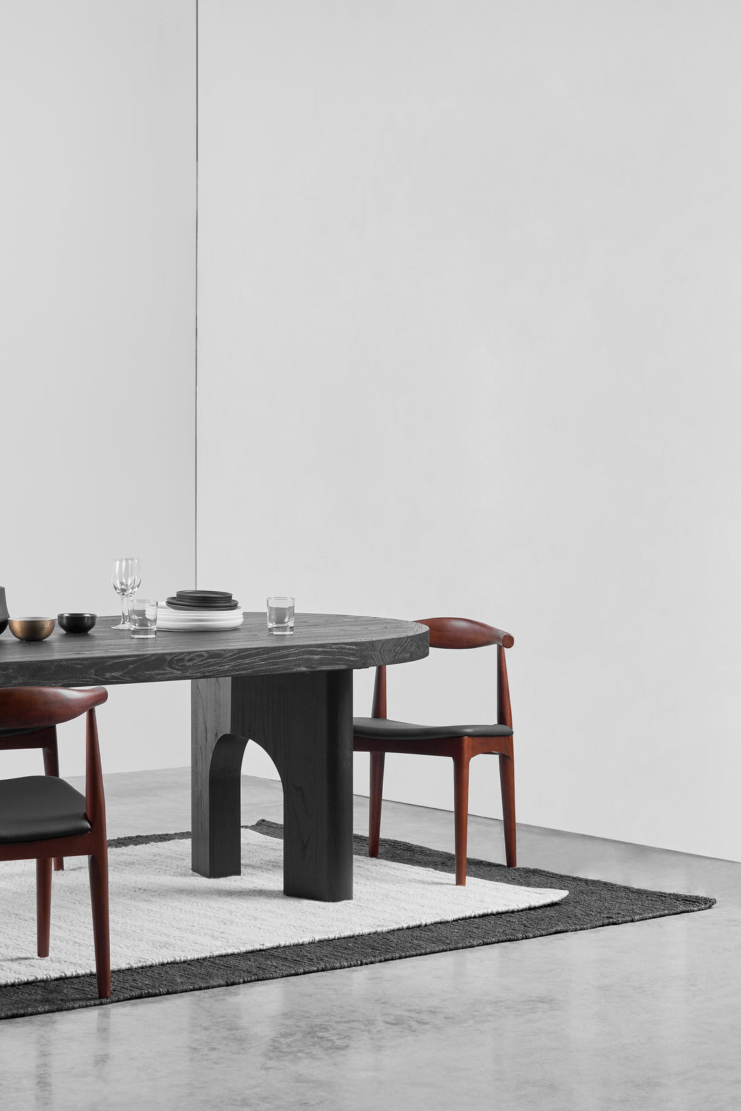 Abbotsford 2.8m oval dining table - Black